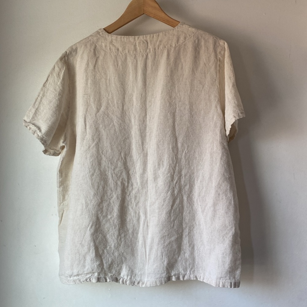Bed Threads L Linen V Neck Top - Picture 5 of 12